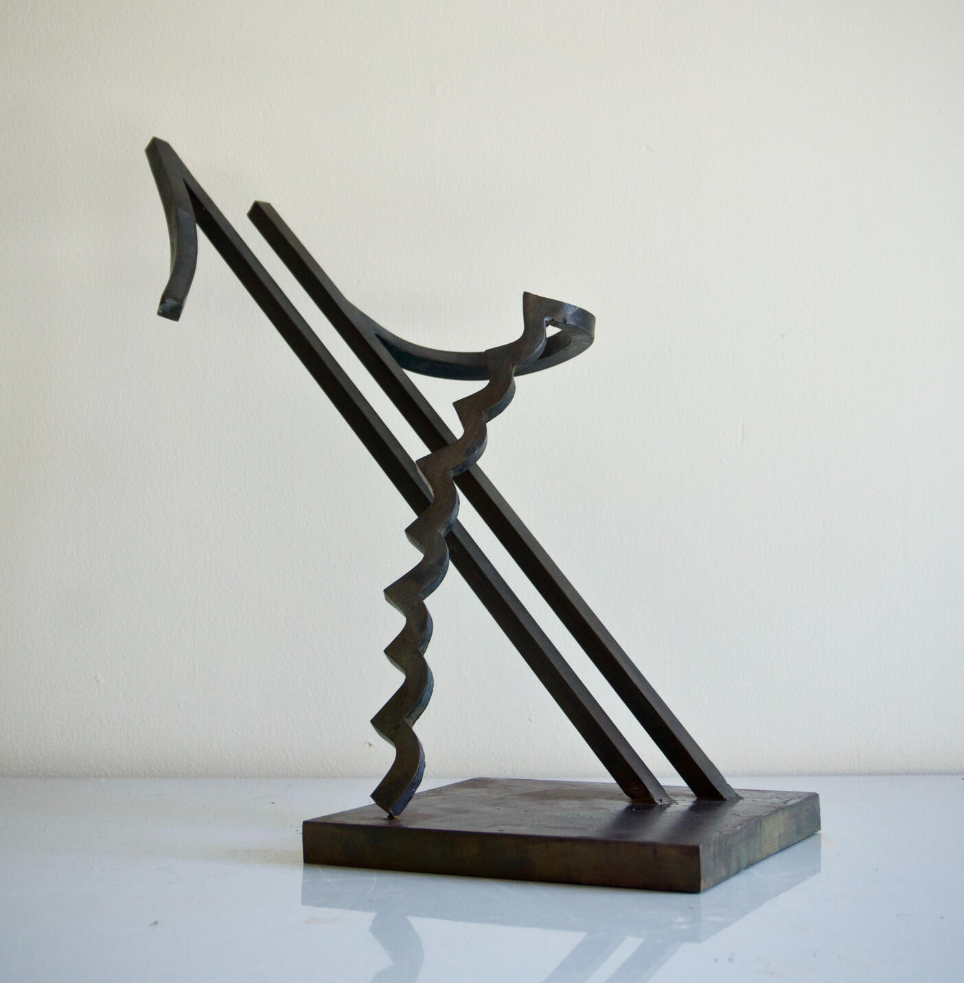 Homage to Chillida. 17x12x9in, steel, 2018.